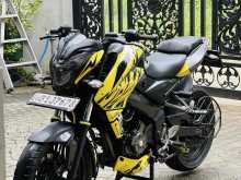 https://riyasewana.com/uploads/bajaj-ns-200-3014504222952.jpg