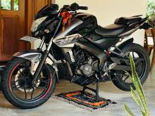 Bajaj Pulsar NS200 2019 Motorbike