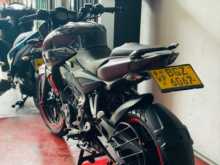 https://riyasewana.com/uploads/bajaj-ns-200-3113485113492.jpg