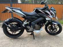 https://riyasewana.com/uploads/bajaj-ns-200-3118531614002.jpg