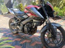 Bajaj Pulsar NS200 2016 Motorbike