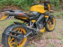 Bajaj Pulsar NS200 2018 Motorbike
