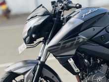 https://riyasewana.com/uploads/bajaj-ns-200-416144922113.jpg