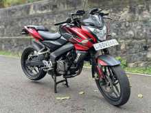 Bajaj Pulsar NS200 2016 Motorbike