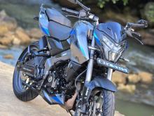 Bajaj Pulsar NS200 2025 Motorbike
