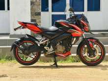 https://riyasewana.com/uploads/bajaj-ns-200-617350322612.jpg