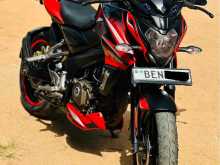 https://riyasewana.com/uploads/bajaj-ns-200-617350322873.jpg