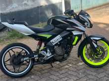https://riyasewana.com/uploads/bajaj-ns-200-619222313684.jpg
