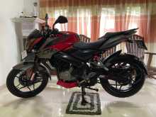https://riyasewana.com/uploads/bajaj-ns-200-620301713802.jpg