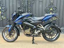 https://riyasewana.com/uploads/bajaj-ns-200-68212222202.jpg