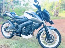 https://riyasewana.com/uploads/bajaj-ns-200-99470624671.jpg