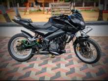 https://riyasewana.com/uploads/bajaj-ns-261423124572.jpg
