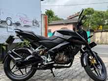 https://riyasewana.com/uploads/bajaj-ns150-2922565513554.jpg