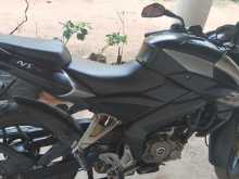 https://riyasewana.com/uploads/bajaj-ns150-3042511183.jpg