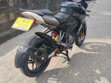 Bajaj Pulsar NS200 2017 Motorbike