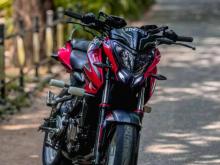 Bajaj Pulsar NS200 2016 Motorbike