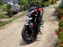 Bajaj Pulsar NS200 2017 Motorbike