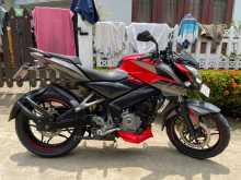 https://riyasewana.com/uploads/bajaj-ns200-1121363913444.jpg