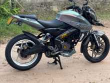 Bajaj Pulsar NS200 2019 Motorbike