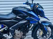 https://riyasewana.com/uploads/bajaj-ns200-1319411322772.jpg