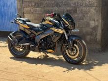 Bajaj Pulsar NS200 2025 Motorbike