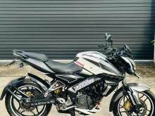 Bajaj Pulsar NS200 2019 Motorbike