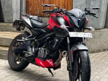 Bajaj Pulsar NS200 2017 Motorbike