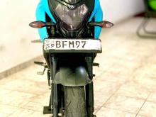 https://riyasewana.com/uploads/bajaj-ns200-1415583224401.jpg
