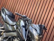 Bajaj Pulsar NS200 2014 Motorbike