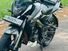 https://riyasewana.com/uploads/bajaj-ns200-1616341013763.jpg