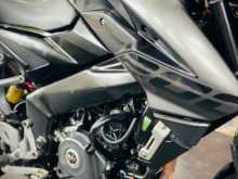 https://riyasewana.com/uploads/bajaj-ns200-1620163813094.jpg