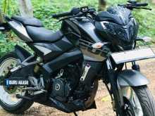 https://riyasewana.com/uploads/bajaj-ns200-181515024602.jpg