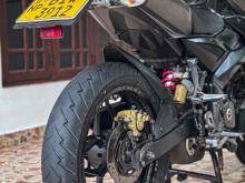 https://riyasewana.com/uploads/bajaj-ns200-1819495724965.jpg