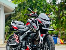 Bajaj Pulsar NS200 2025 Motorbike