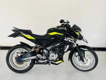 https://riyasewana.com/uploads/bajaj-ns200-2010043113984.jpg