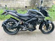 https://riyasewana.com/uploads/bajaj-ns200-2016240322983.jpg