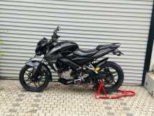 Bajaj Pulsar NS200 2017 Motorbike
