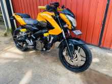 Bajaj Pulsar NS200 2014 Motorbike