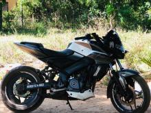 Bajaj Pulsar NS200 2018 Motorbike