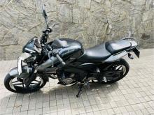 https://riyasewana.com/uploads/bajaj-ns200-2317470324811.jpg