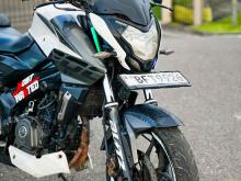 https://riyasewana.com/uploads/bajaj-ns200-2412352424341.jpg