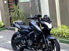 https://riyasewana.com/uploads/bajaj-ns200-262120224382.jpg