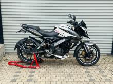 Bajaj Pulsar NS200 2019 Motorbike
