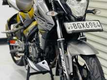 https://riyasewana.com/uploads/bajaj-ns200-2711090922183.jpg
