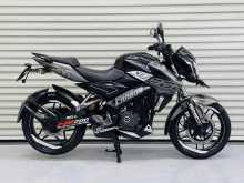 Bajaj Pulsar NS200 2018 Motorbike