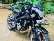Bajaj Pulsar NS200 2013 Motorbike