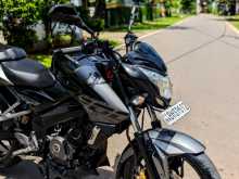 https://riyasewana.com/uploads/bajaj-ns200-278492913354.jpg