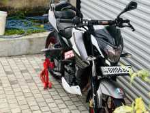 https://riyasewana.com/uploads/bajaj-ns200-278560122233.jpg