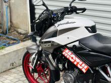 https://riyasewana.com/uploads/bajaj-ns200-278564924651.jpg