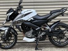 Bajaj Pulsar NS200 2017 Motorbike